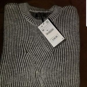 New Men's ZARA Grey Sweater